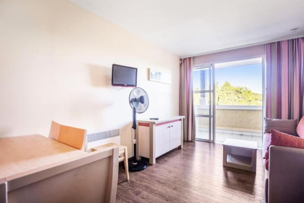 Superbe Appartement Village Cap Esterel 4P Climatise Saint-Raphaël Zewnętrze zdjęcie